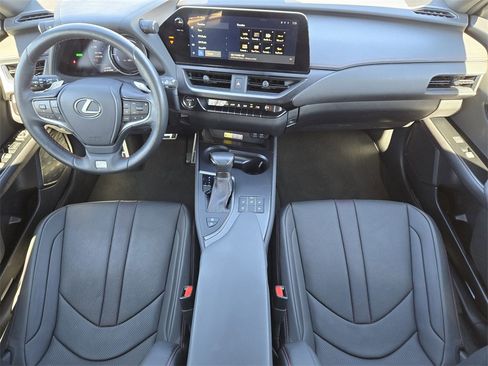 Used 2023 Lexus UX 250h F Sport image 27