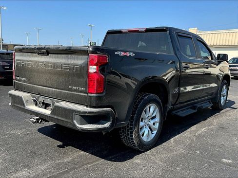 Used 2023 Chevrolet Silverado 1500 Custom AWD/4WD image 6