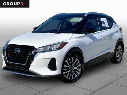 Used 2021 Nissan Kicks SV