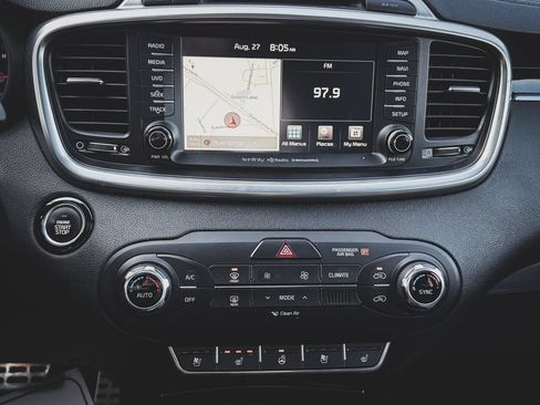 Used 2016 Kia Sorento SX w/ SXL Technology Package FWD image 15