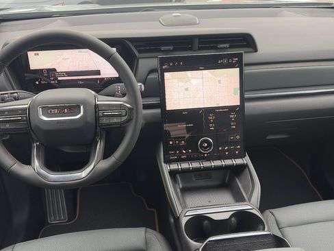 New 2026 GMC Terrain AT4 w/ Convenience Package III image 10