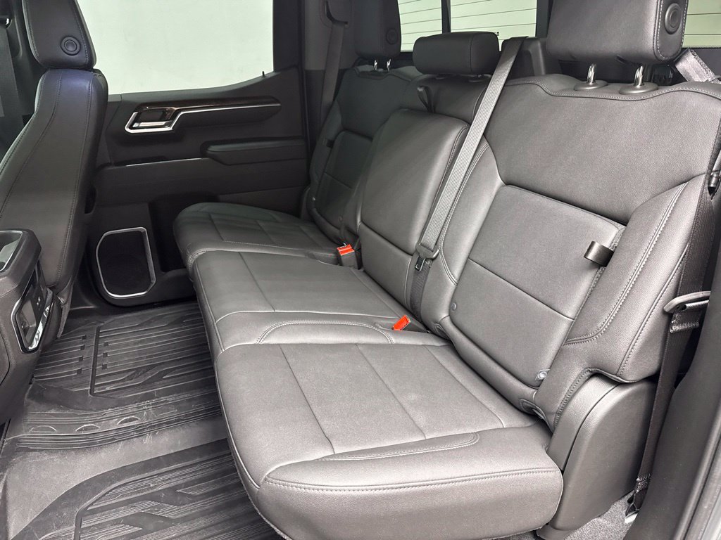 Used 2026 GMC Sierra 1500 Elevation w/ Elevation Premium Package AWD/4WD image 21