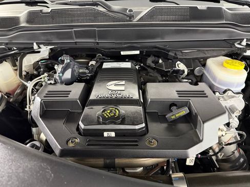 Used 2024 RAM 2500 Laramie image 35