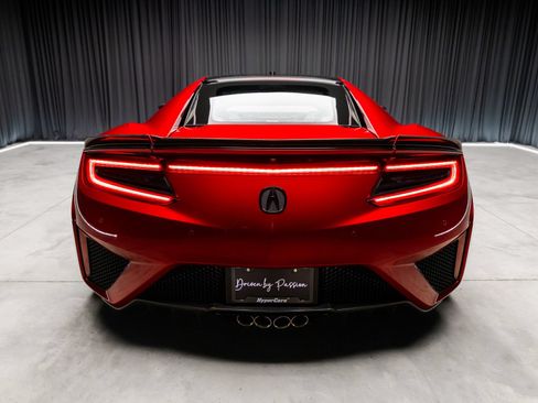 Used 2017 Acura NSX AWD/4WD image 15