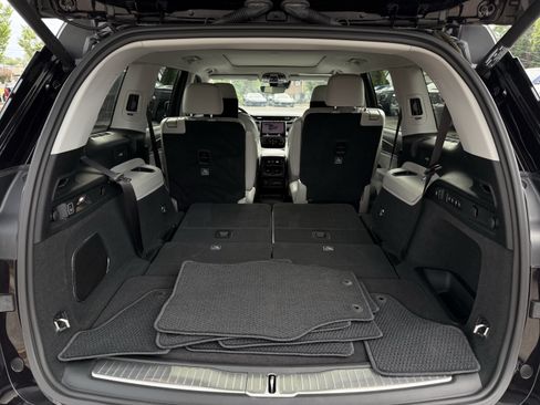 Used 2023 Jeep Grand Cherokee L Overland w/ Rear Seat Video Group I RWD image 53