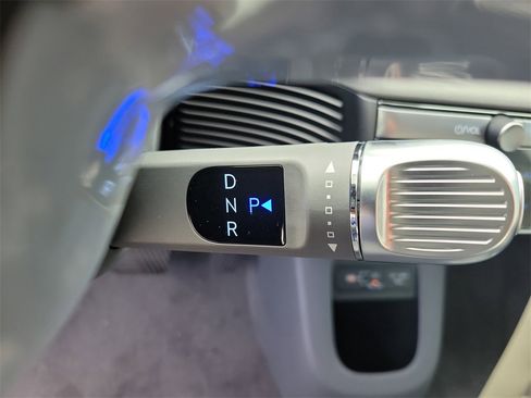 New 2025 Hyundai Ioniq 5 SEL image 28