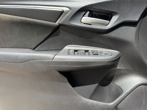 Used 2016 Honda Fit EX image 9
