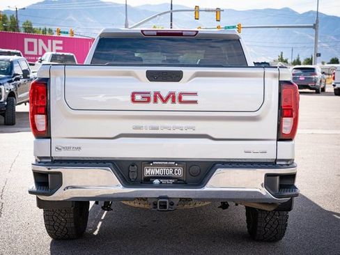 Used 2022 GMC Sierra 1500 SLE image 9