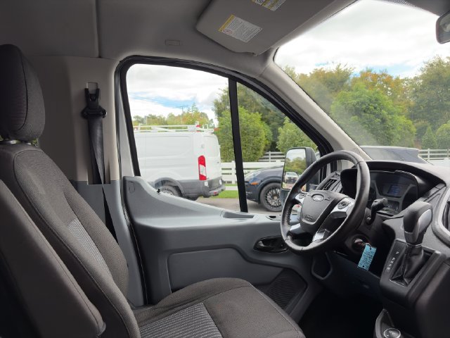 Used 2017 Ford Transit 350 XLT RWD image 2