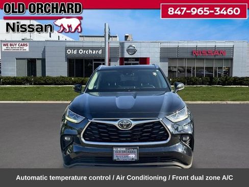 Used 2020 Toyota Highlander Limited AWD/4WD image 2