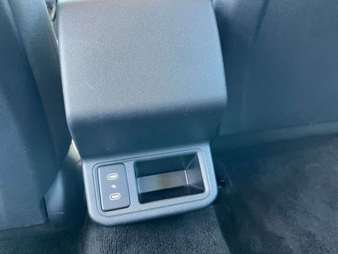 Used 2025 Kia K4 FWD image 23