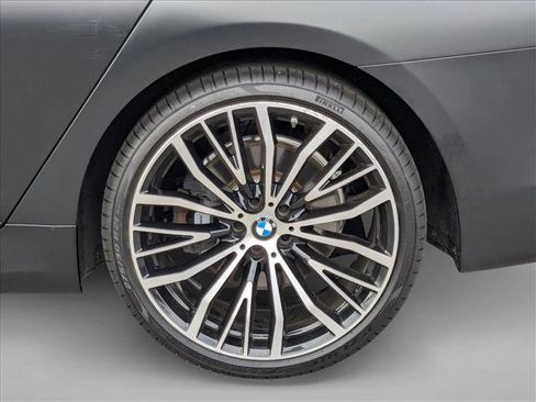 Used 2019 BMW 740i 740i w/ M Sport Package image 26