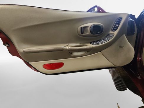 Used 2003 Chevrolet Corvette Coupe w/ Preferred Equipment Group image 14