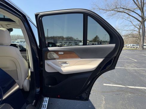 Used 2022 Mercedes-Benz GLE 450 4MATIC image 27