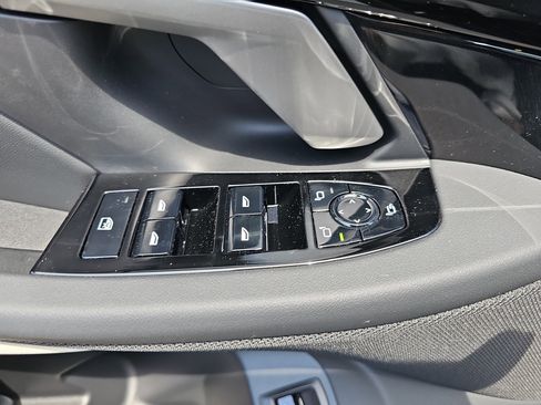 New 2026 BMW 530i xDrive w/ M Sport Package AWD/4WD image 30