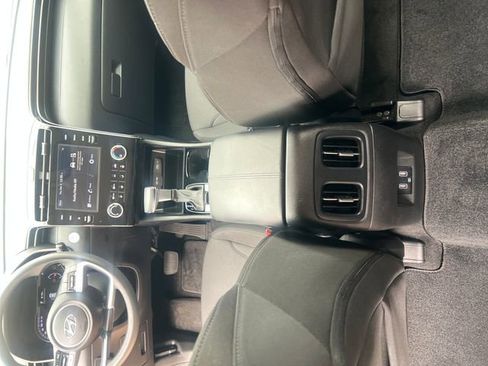 Used 2022 Hyundai Tucson SEL w/ Cargo Package image 22