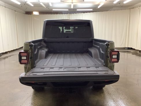 New 2026 Jeep Gladiator Willys AWD/4WD image 7