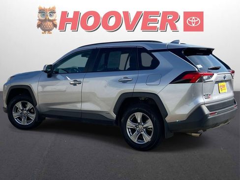 Used 2024 Toyota RAV4 XLE w/ Convenience Package AWD/4WD image 6