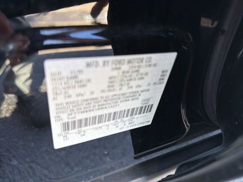 Used 2024 Ford Maverick Lariat w/ Black Appearance Package image 14