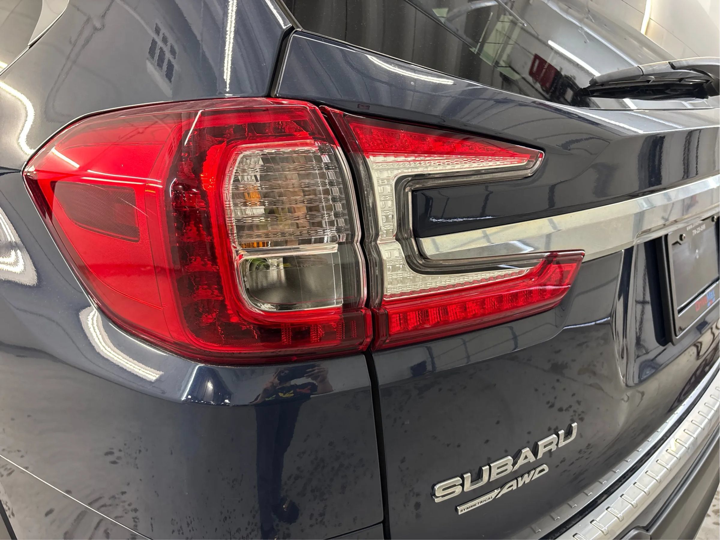 Used 2023 Subaru Ascent Limited AWD/4WD image 32