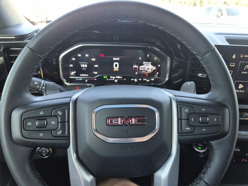 Certified 2024 GMC Sierra 1500 SLT AWD/4WD image 22