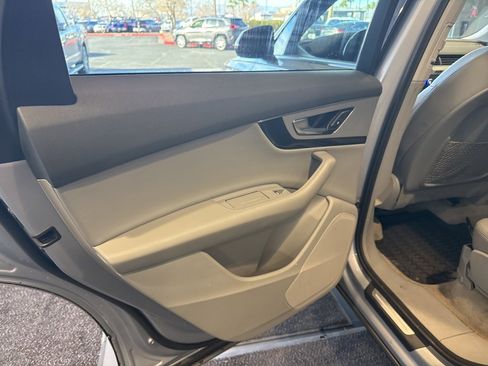 Used 2019 Audi Q7 2.0T Premium w/ Convenience Package image 15