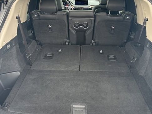 Used 2022 Acura MDX SH-AWD w/ Technology Package image 34