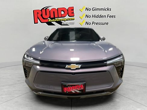 Used 2024 Chevrolet Blazer EV LT AWD/4WD image 4