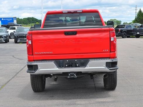 Used 2024 Chevrolet Silverado 2500 LTZ w/ LTZ Convenience Package AWD/4WD image 4