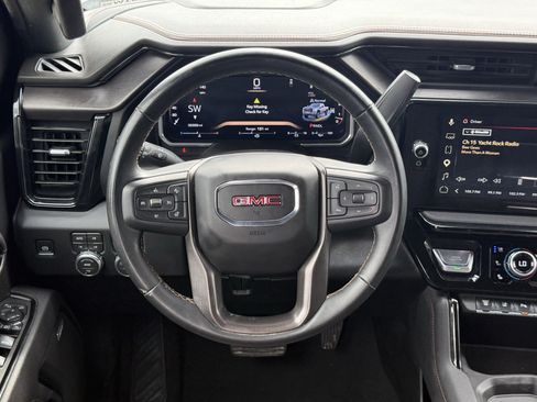 Used 2026 GMC Sierra 2500 AT4 AWD/4WD image 16