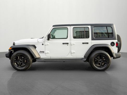 Used 2023 Jeep Wrangler Unlimited Sport image 4