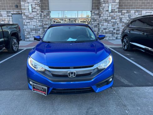 Used 2018 Honda Civic EX-T image 8