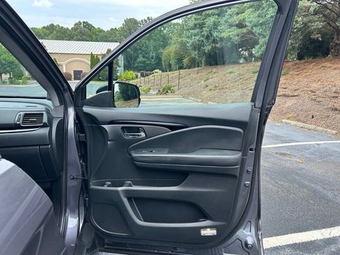 Used 2020 Honda Pilot Elite image 65