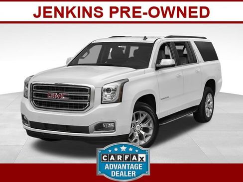 Used 2017 GMC Yukon XL SLT w/ Premium Edition RWD image 1