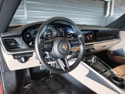 Used 2024 Porsche 911 Carrera S w/ Premium Package image 4
