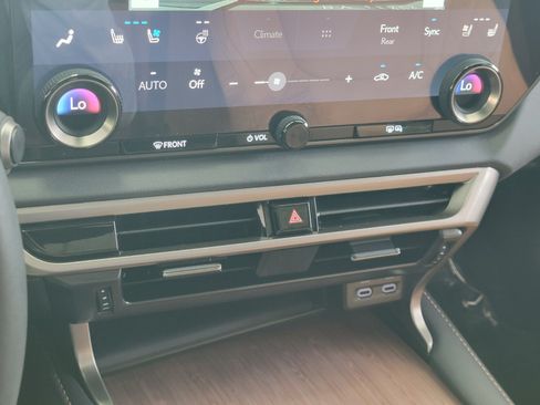 Certified 2023 Lexus RX 350h w/ Cold Area Package AWD/4WD image 23