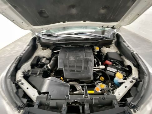 Used 2019 Subaru Forester Premium image 29