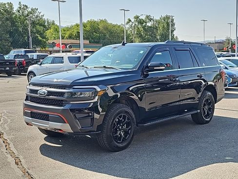 Used 2023 Ford Expedition Timberline image 3