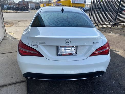 Used 2017 Mercedes-Benz CLA 250 4MATIC image 7