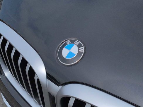Used 2023 BMW X3 xDrive30i w/ Premium Package AWD/4WD image 12