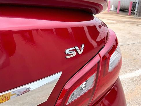 Used 2018 Nissan Altima 2.5 SV w/ 2.5 SV Technology Package FWD image 9