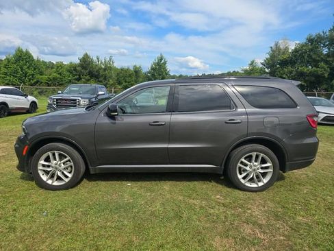 Used 2024 Dodge Durango GT AWD/4WD image 3