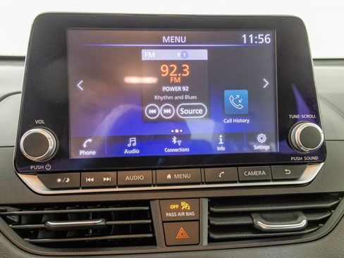 Used 2022 Nissan Altima 2.5 SV AWD/4WD image 23