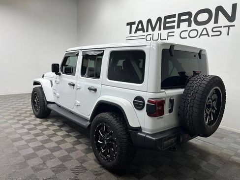Used 2024 Jeep Wrangler Unlimited Sahara AWD/4WD image 8