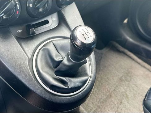 Used 2014 MAZDA MAZDA2 Sport FWD image 15