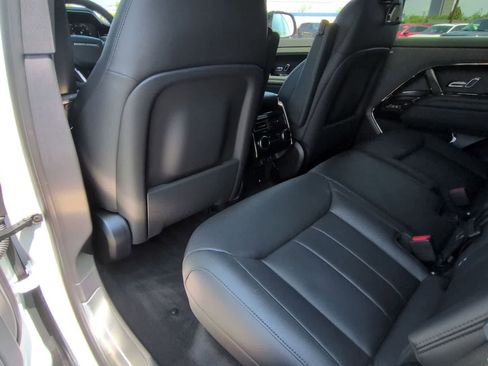 Used 2026 Land Rover Range Rover Sport SE AWD/4WD image 18