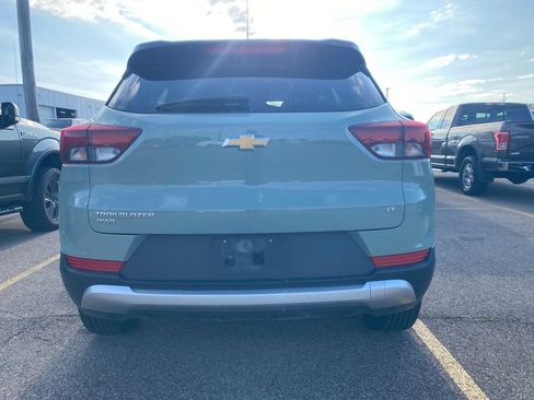 Used 2025 Chevrolet TrailBlazer LT AWD/4WD image 8