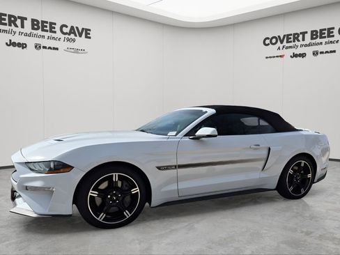 Used 2020 Ford Mustang GT Premium w/ Equipment Group 401A image 4