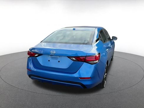 Used 2025 Nissan Sentra SV image 14
