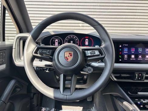 Certified 2026 Porsche Cayenne AWD/4WD image 14